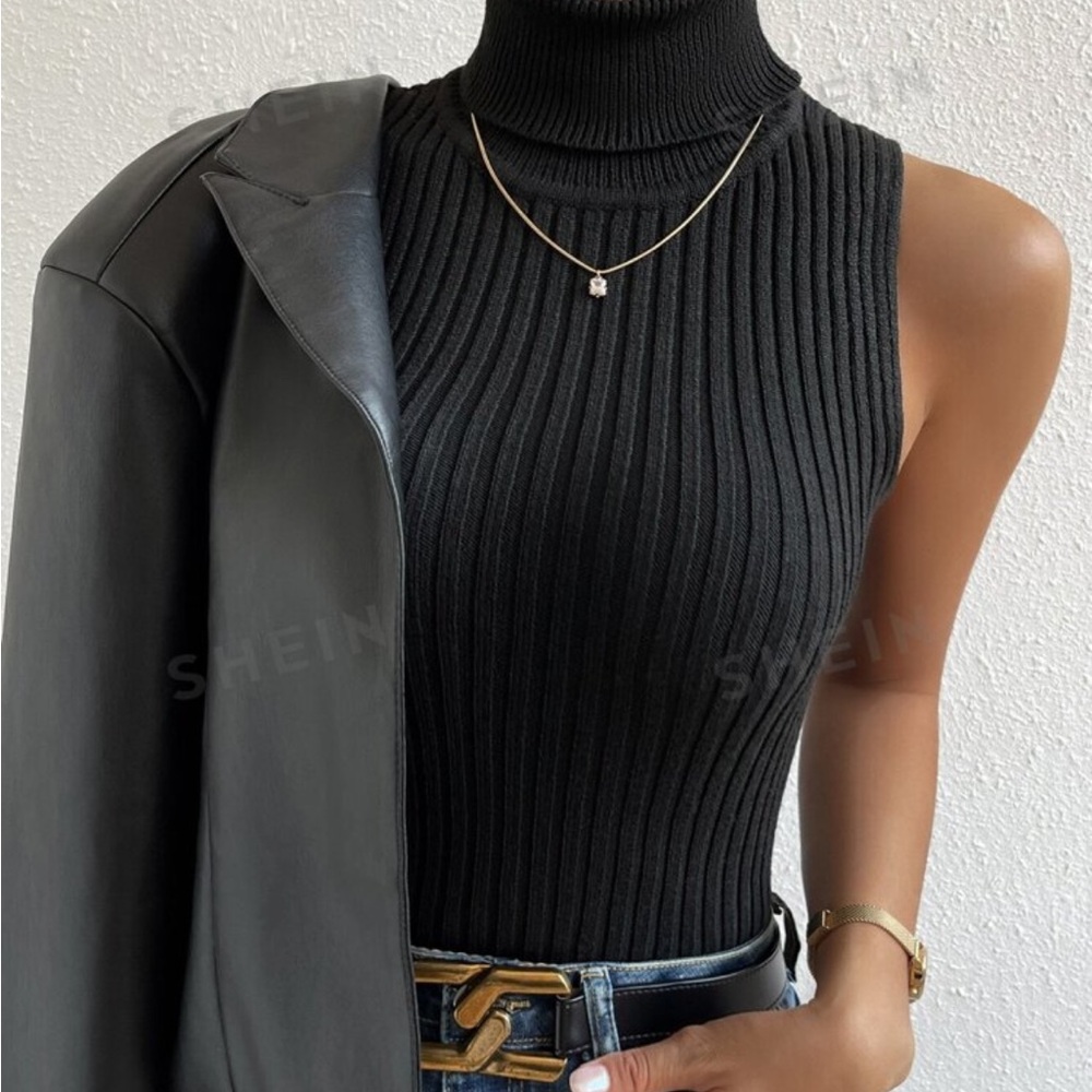 Turtle Neck Ribbed Knit Top - Picture 4 of 4